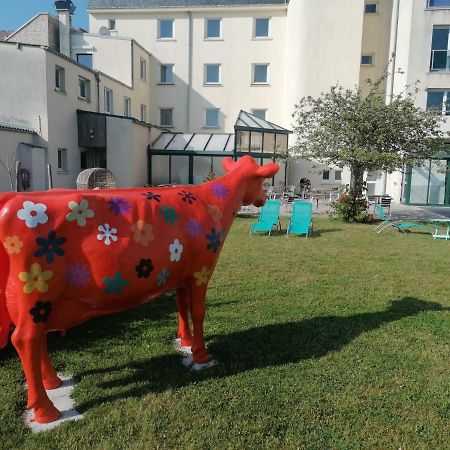 Hotel Des Thermes Et Du Casino Luc-sur-Mer Esterno foto
