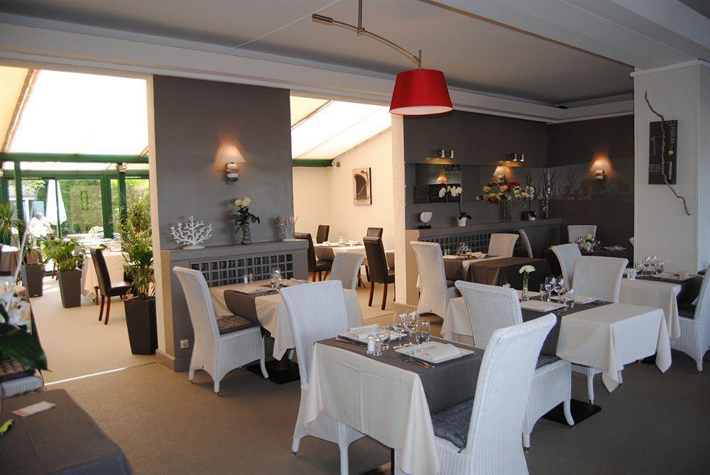 Hotel Des Thermes Et Du Casino Luc-sur-Mer Esterno foto