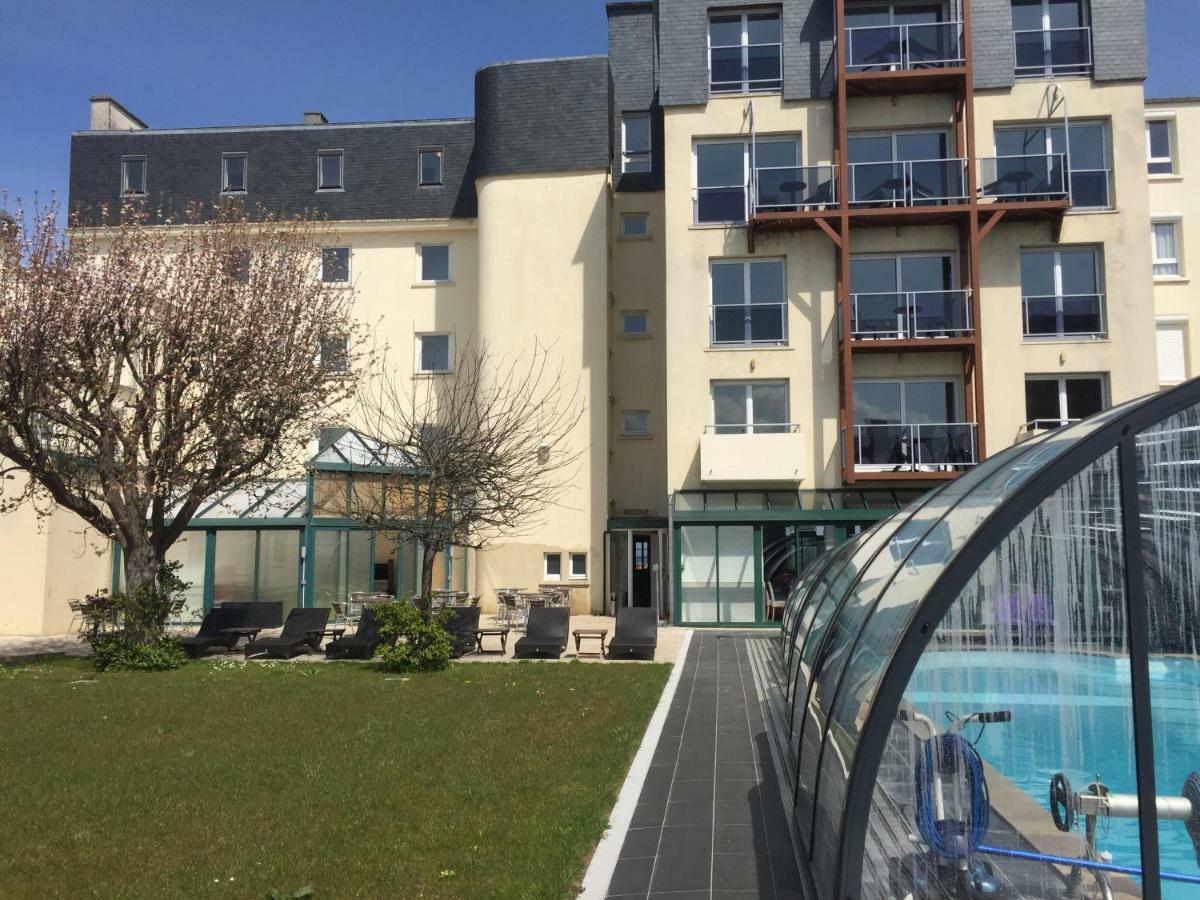 Hotel Des Thermes Et Du Casino Luc-sur-Mer Esterno foto