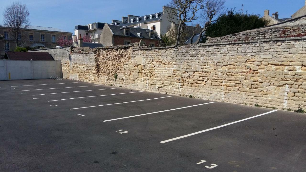 Hotel Des Thermes Et Du Casino Luc-sur-Mer Esterno foto